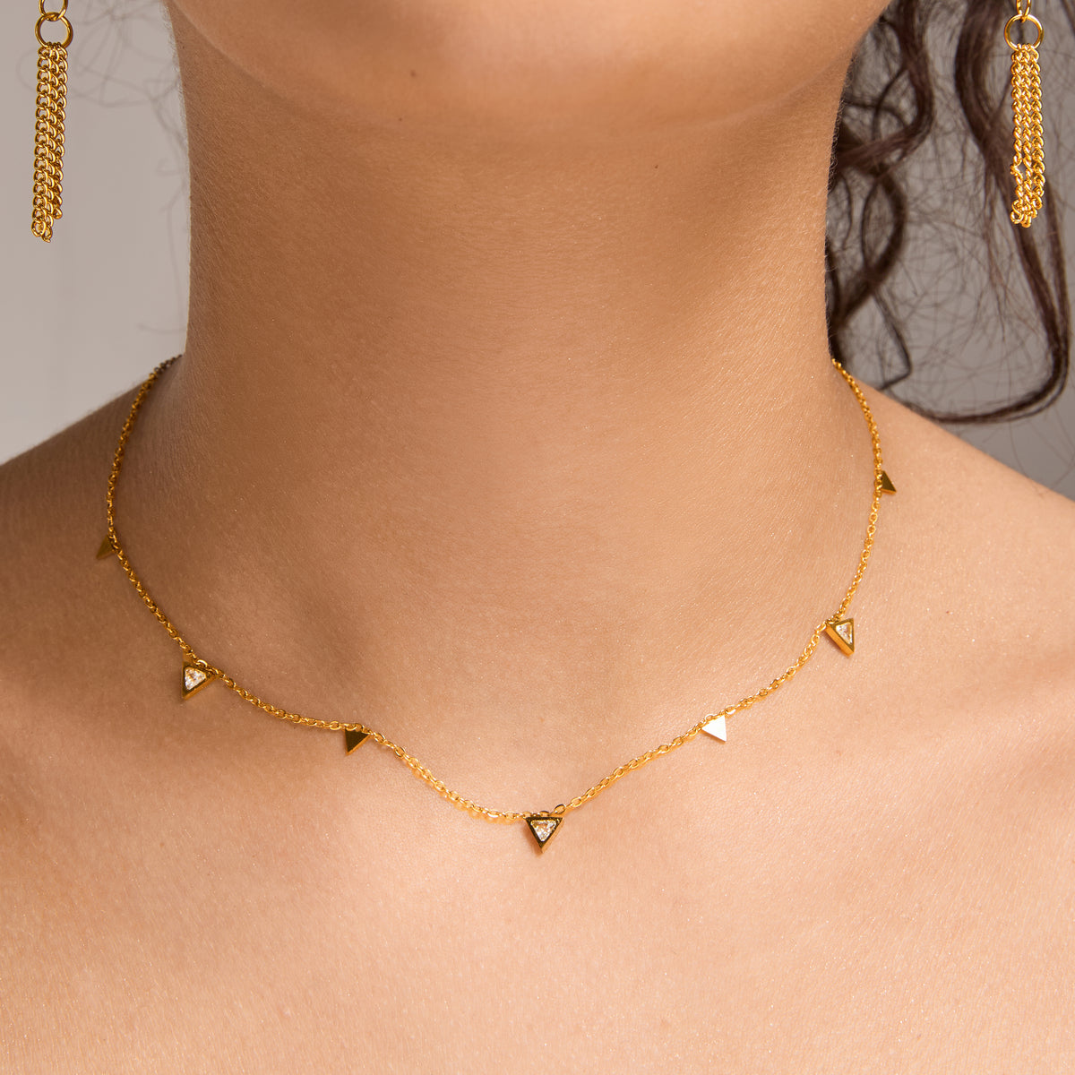 Trai Necklace